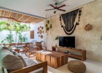 LUUM - Majestic villa with private pool and parking - B&B Tulum