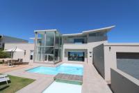 Oceans Villa - B&B