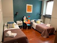 Doppel-/Zweibettzimmer mit eigenem Bad