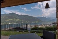 Apartments Adlerhorst Top 1 Zell am See with private sauna and Zell am See Kaprun summercard in summer - B&B Zell am See