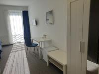 Camera Doppia con Letti Singoli con Bagno