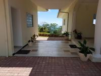 Deluxe Villa with Mountain View and Pool 