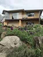 B&B Gembrook - SIGNAL BOX Short Stay - Bed and Breakfast Gembrook