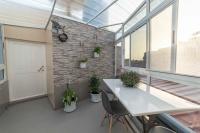 Chambre Double ou Lits Jumeaux avec Salle de Bains Commune