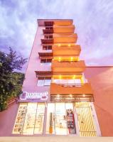 Tres Marias Luxury Suites - Adults Only - B&B