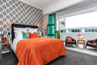 B&B Auckland - *Vibrant Viaduct Harbour Apartment with Balcony & Best Location* Auckland - Bed and Breakfast Auckland