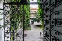 Sewa Apartments - B&B