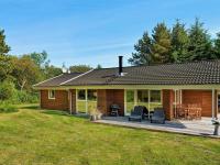 B&B Ålbæk - 7 person holiday home in lb k - Bed and Breakfast Ålbæk