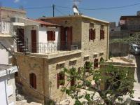 One-Bedroom Apartment - Split Level - Left Side of the Central Road