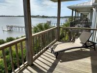 B&B Cedar Key - Seahorse Landing #503 Gulf Front Vacation Condo - Bed and Breakfast Cedar Key