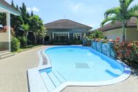 B&B Malang - Villa Bunga - Bed and Breakfast Malang