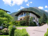 B&B Parcines - Appartements Oberpefohl - Bed and Breakfast Parcines