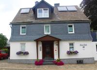 B&B Winterberg - Pension Haus Butz - Bed and Breakfast Winterberg