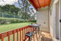 Village Manor A12 - Bed and Breakfast Kapa‘a