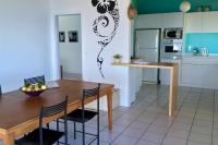 Villa Tiare amazing view - private pool - 4 bedrooms- up to 7 pers - Chambres d'hôtes Punaauia