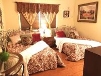 The Oasis - B&B Clinton