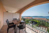 Apartment mit Meerblick