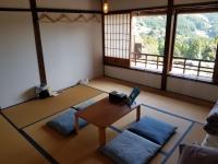 Camera Quadrupla in Stile Giapponese con Bagno in Comune