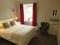 Doppelzimmer mit eigenem externen Bad