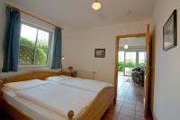 One-Bedroom Apartment with Terrace 1