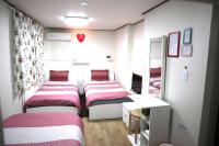 Triple Room with Shared Bathroom