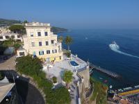 B&B Sorrente - Villa La Terrazza Suites - Bed and Breakfast Sorrente