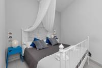 Apartment with Sea View (2+2) - 1st Floor