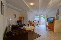 Apartment mit 2 Schlafzimmern und Balkon