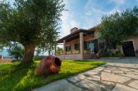 Penelope Dream Pool Villa - B&B Miniá