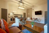 B&B Leeds - The Matcham at Claremont Apartments - Bed and Breakfast Leeds