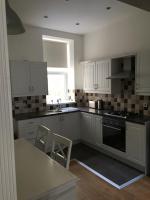 Cosy duplex apartment close to city centre - Bed and Breakfast Belfast
