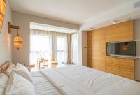 Deluxe Zimmer mit Kingsize-Bett und Balkon