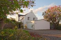 Aarn House B&B Airport Accommodation - Bed and Breakfast