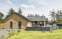 Stunning Home In Blvand With 5 Bedrooms, Sauna And Wifi