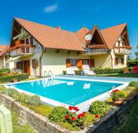 B&B Balatonmáriafürdő - Familia Apartment 100/3 - Bed and Breakfast Balatonmáriafürdő