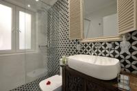 Superior Studio Ortensia