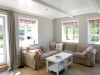 Haus Strandweg 8 Friesenhaushälfte *Steuerbord* - B&B Nebel