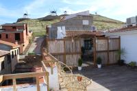 Apartamentos Oncemolinos con desayuno - B&B Consuegra