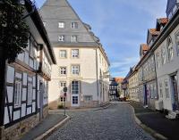 Galeriewohnung Ritter Ramm, Altstadtjuwel mit kostenlosem Parkplatz, Bahnhof fußläufig - B&B Goslar