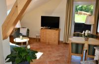 Apartment with Mountain View