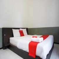 B&B Malang - RedDoorz near Paralayang Batu - Bed and Breakfast Malang