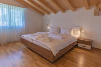 B&B Wilderswil - Chalet Gousweid- Jungfrau Apartment - Bed and Breakfast Wilderswil