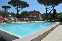 Le Bozze "Casa Olivo"con piscina, WI-FI - Bed and Breakfast