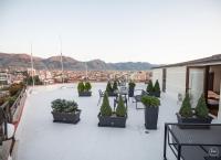 Suite Terrace Rooms & Apartments - Chambres d'hôtes Korçë