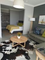 B&B Langstrand - Bayview Suites, Unit 9, Room # 13 - Bed and Breakfast Langstrand