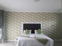Standard Zimmer mit Kingsize-Bett