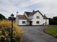 B&B Tipperary - Wellfield Farmhouse - Bed and Breakfast Tipperary