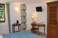 Double Room with Private External Bathroom