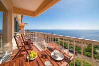 Reis Magos III by An Island Apart - B&B Caniço