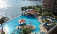 Angra dos Reis - Apartamentos com Vista para o mar OU para piscina Condomínio Porto Bali - Chambres d'hôtes Angra dos Reis